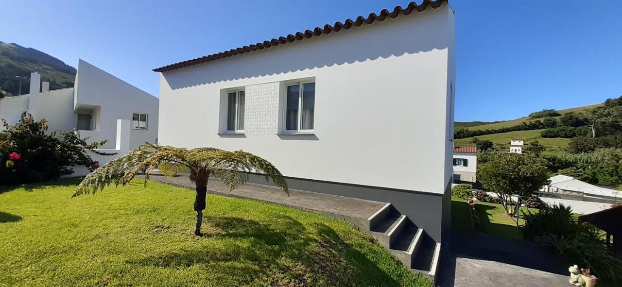 Casinha Do Chorao Ribeirinha (Faial) Exterior foto